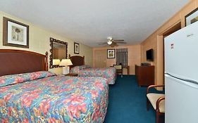 Savannah Inn And Suites